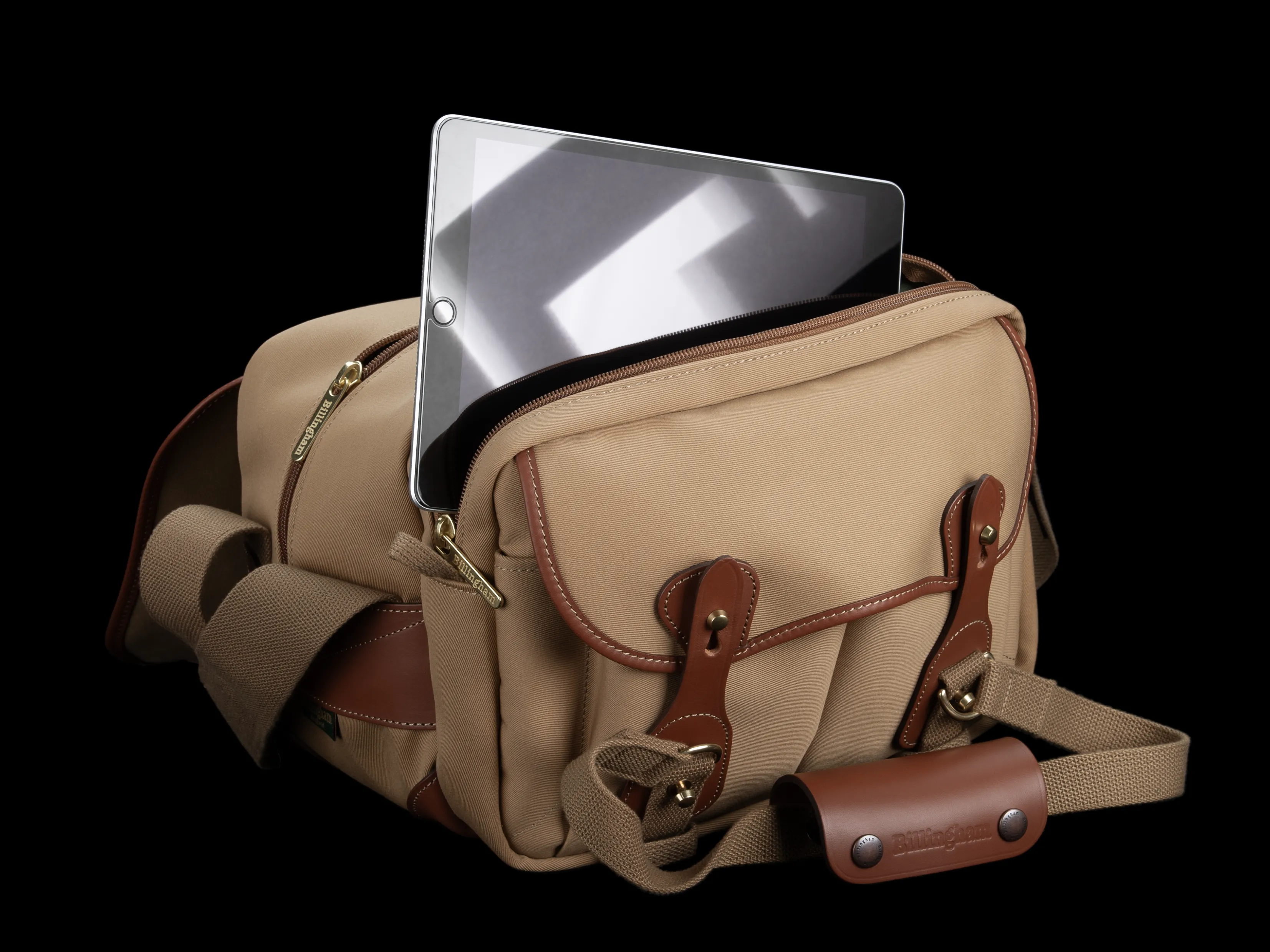 225 MKII Camera/Tablet Bag - Sage FibreNyte / Chocolate Leather