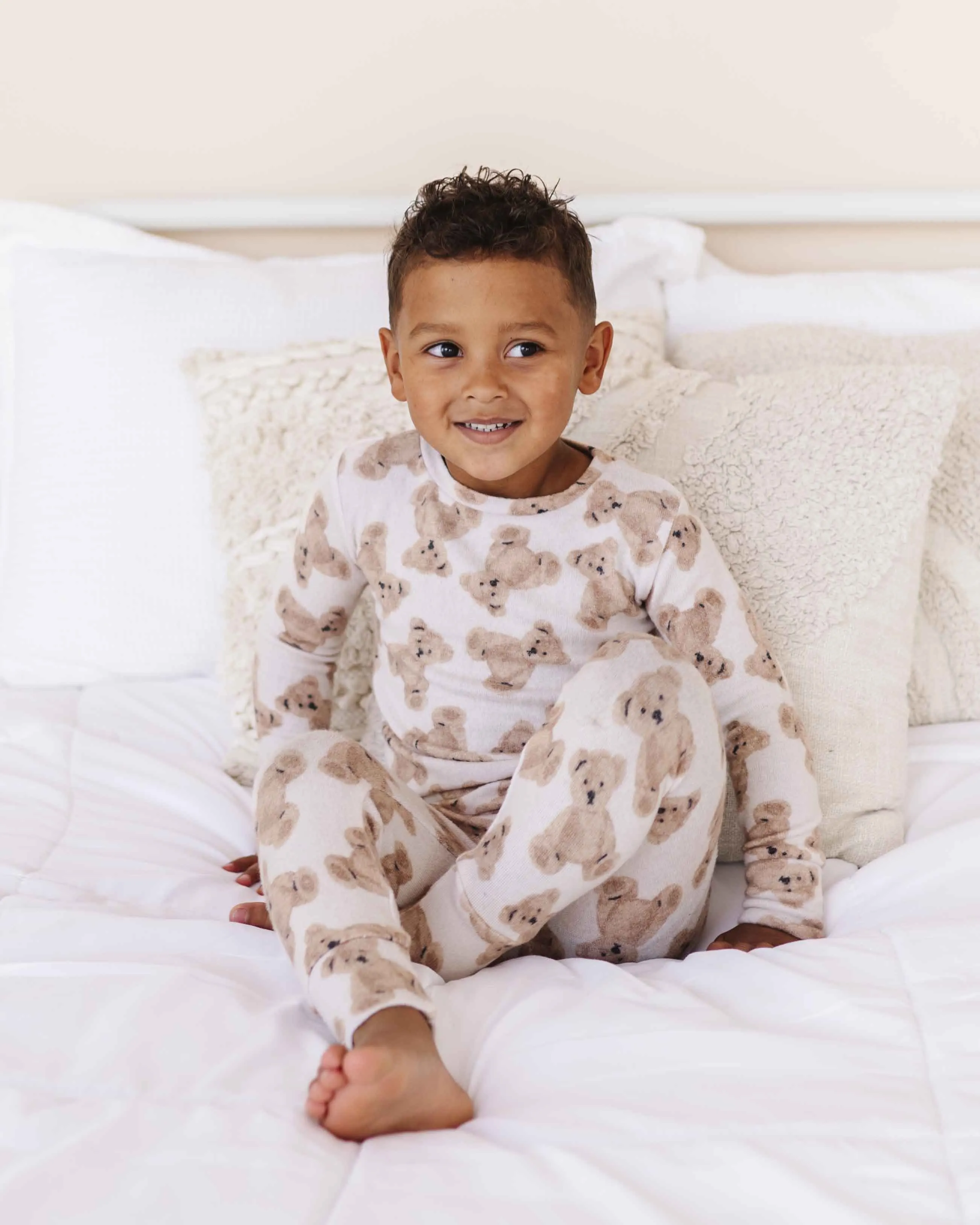 Bear Hugs Two-Piece Pajama Set - Cloud Plush Bamboo