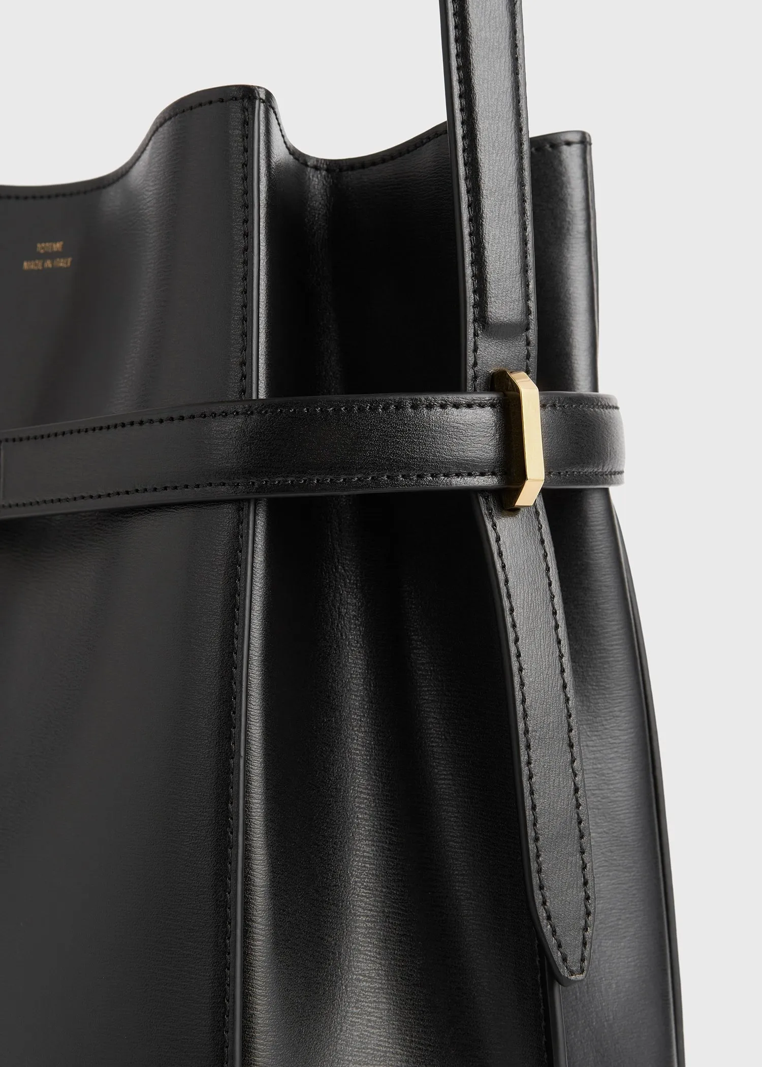 Belted leather bucket bag black