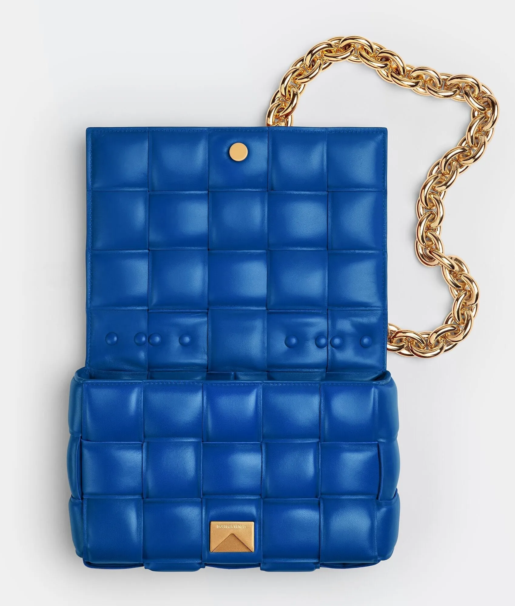 BOTTEGA VENETA CHAIN CASSETTE SHOULDER BAG