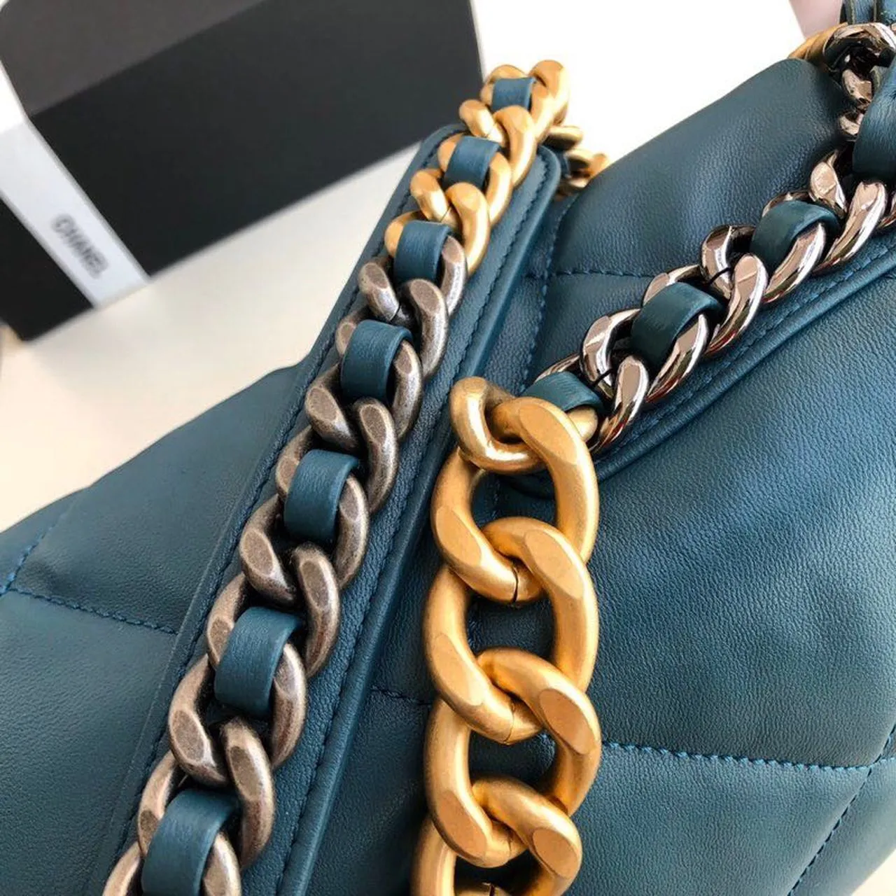 CHL 19 Maxi Handbag Teal For Women, Women&#8217;s Bags, Shoulder And Crossbody Bags 14in/36cm AS1162