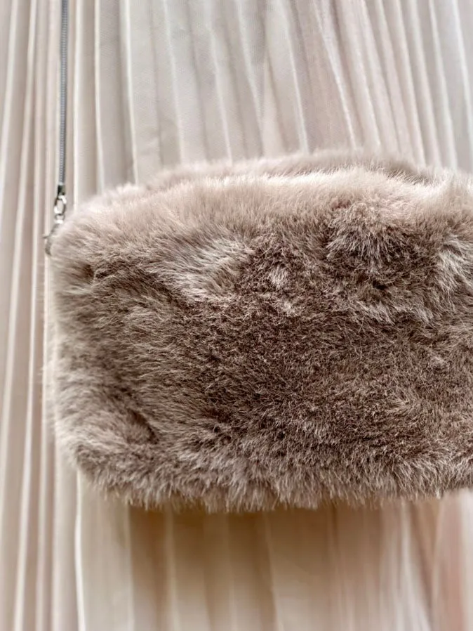 Soft Serenity Fur Crossbody Clutch - Taupe