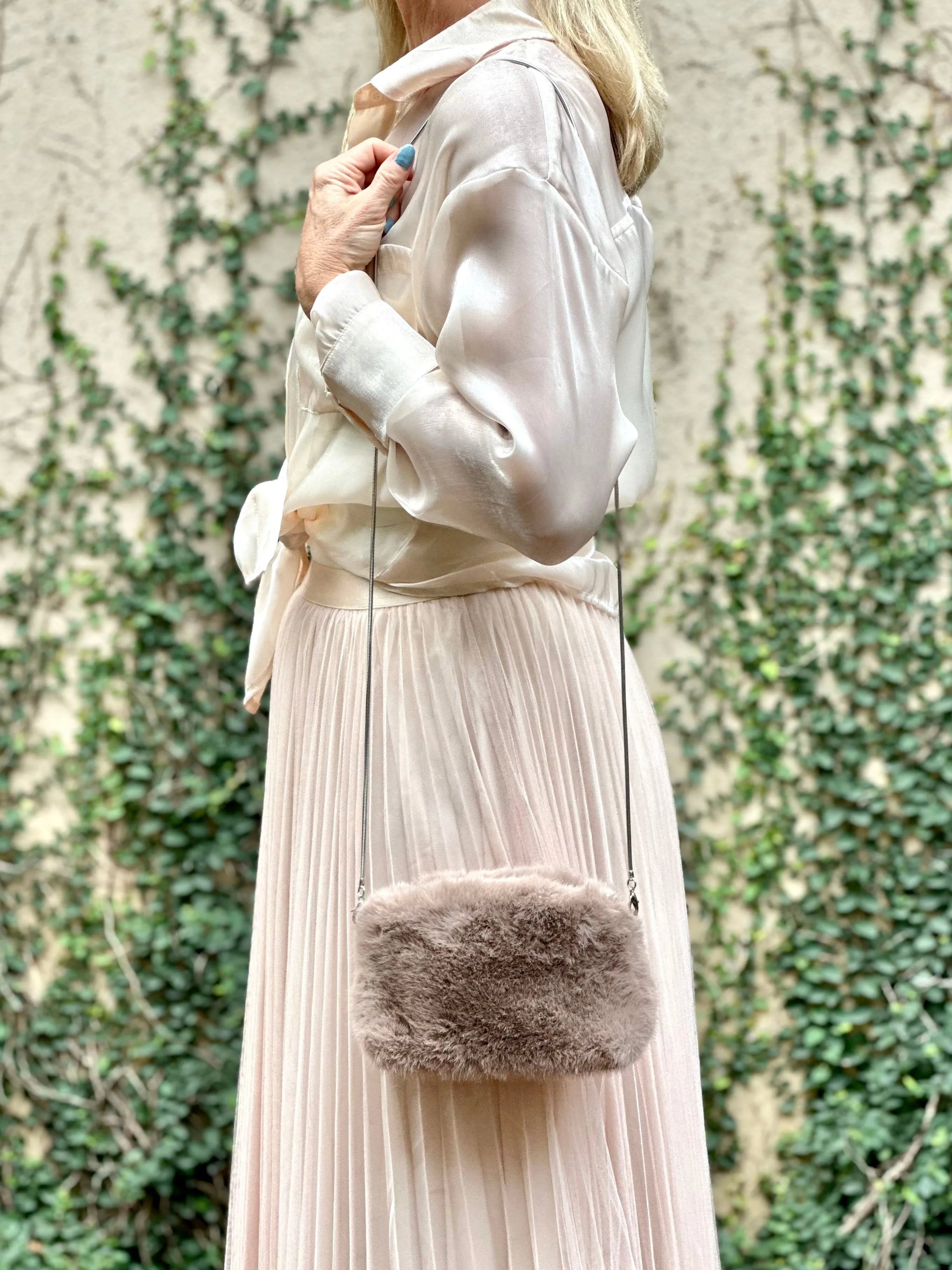 Soft Serenity Fur Crossbody Clutch - Taupe