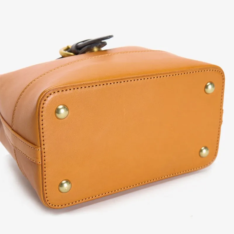 Vintage  Vegetable Tanned Cowhide Leather Crossbody Bag