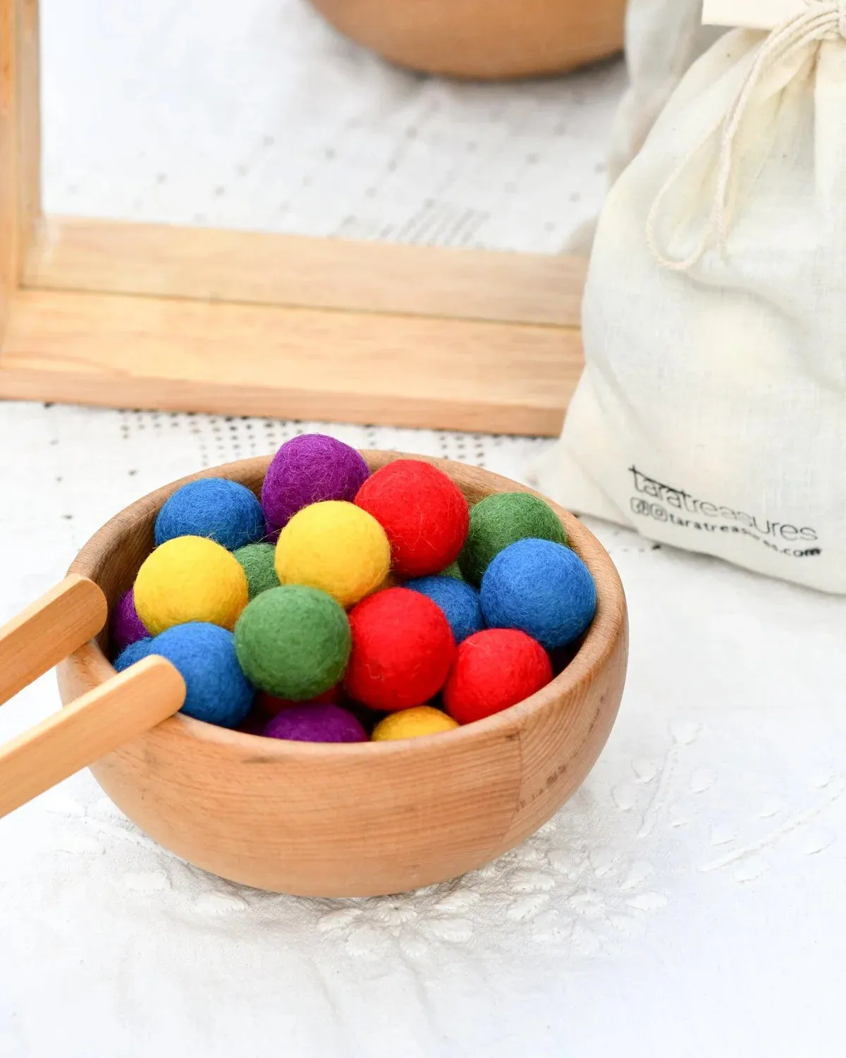 Wool Felt Balls in a Pouch, Bright Colors, 30 balls, 3 cm