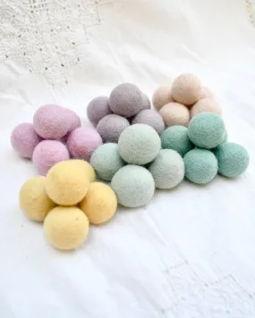 Wool Felt Balls in a Pouch - Pastel Set 3cm 30 balls